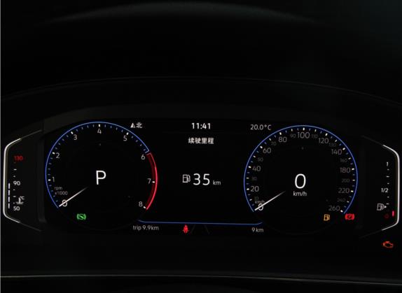 帕萨特 2022款 330TSI 尊贵版 中控类   仪表盘