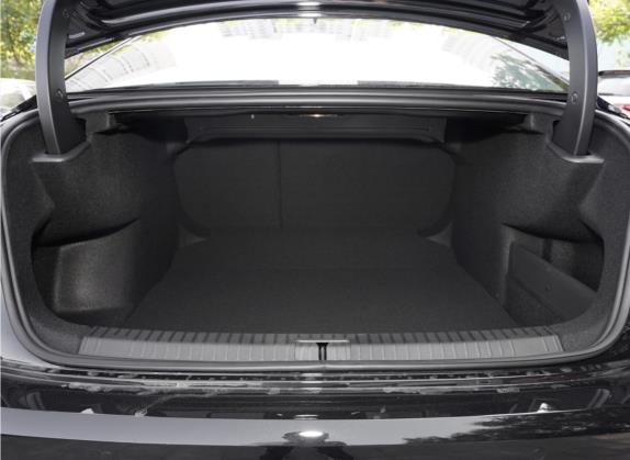 帕萨特 2023款 280TSI 精英版 车厢座椅   后备厢