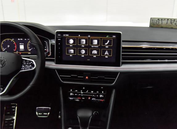 途观X 2022款 380TSI 四驱尊崇旗舰版 中控类   中控台