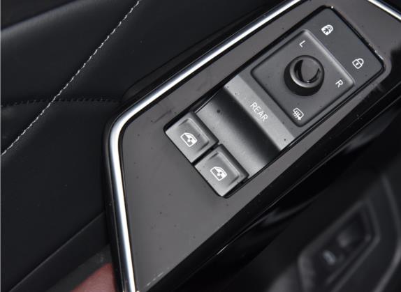 ID.6 X 2021款 改款 Pure+ 纯净长续航版 车厢座椅   门窗控制