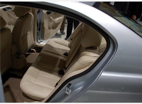 朗逸 2008款 2.0L 手动品轩版 车厢座椅   后排空间