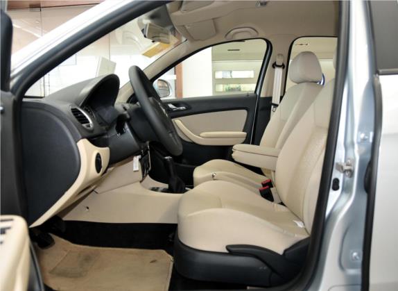 朗逸 2011款 2.0L 手动品悠版 车厢座椅   前排空间