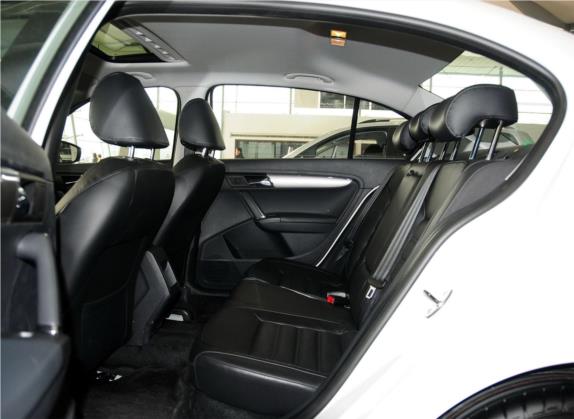 朗逸 2013款 1.4TSI DSG豪华版 车厢座椅   后排空间