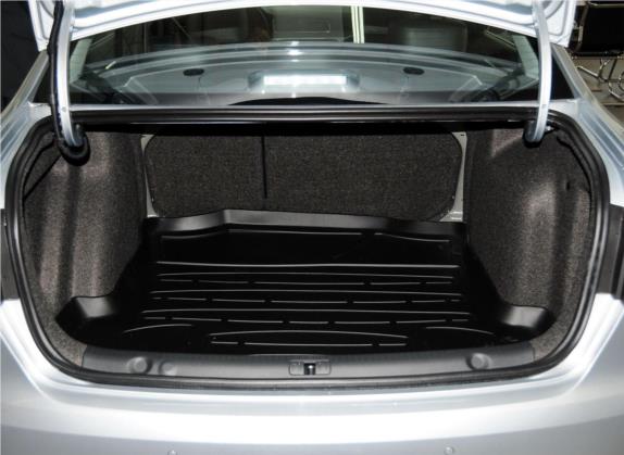 朗逸 2013款 1.6L 手动舒适版 车厢座椅   后备厢