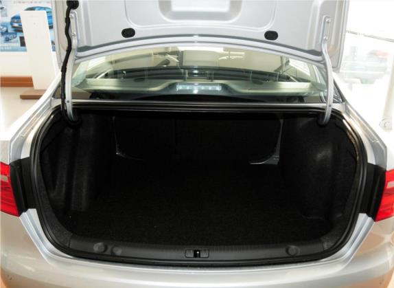 朗逸 2013款 1.6L 自动舒适版 车厢座椅   后备厢