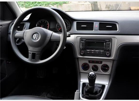 朗逸 2013款 1.4TSI 手动舒适版 中控类   驾驶位