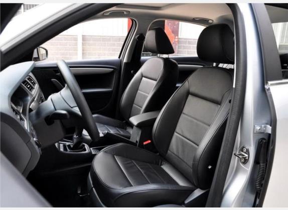 朗逸 2013款 1.4TSI 手动舒适版 车厢座椅   前排空间