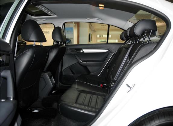 朗逸 2013款 1.4TSI 手动豪华版 车厢座椅   后排空间