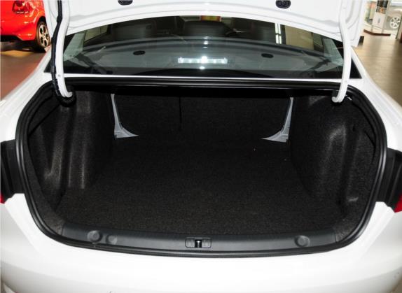 朗逸 2013款 1.4TSI 手动豪华版 车厢座椅   后备厢
