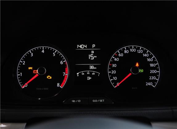 朗逸 2013款 改款经典 1.6L 自动风尚版 中控类   仪表盘