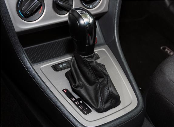 朗逸 2013款 改款经典 1.6L 自动风尚版 中控类   挡把
