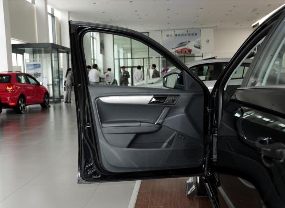 朗逸 2013款 改款 1.6L 自动豪华版 车厢座椅   前门板