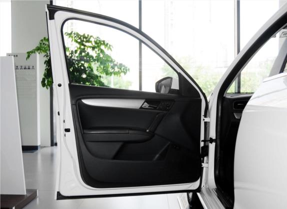 朗逸 2013款 改款 1.4TSI 手动舒适版 车厢座椅   前门板