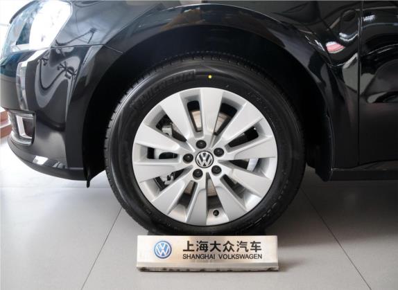 朗逸 2013款 改款 1.4TSI DSG舒适版 其他细节类   前轮