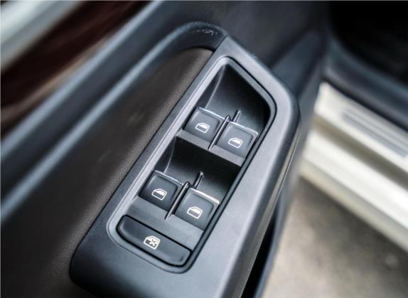 朗逸 2015款 230TSI DSG豪华版 车厢座椅   门窗控制