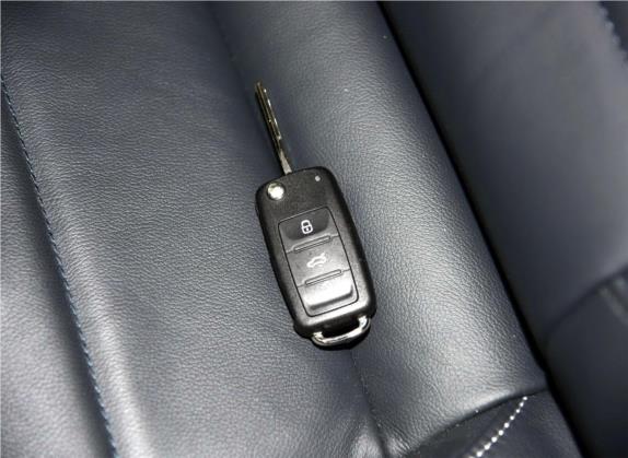 朗逸 2015款 1.6L 手动舒适版 其他细节类   钥匙