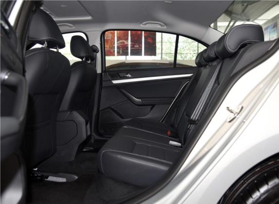 朗逸 2015款 1.6L 自动舒适版 车厢座椅   后排空间