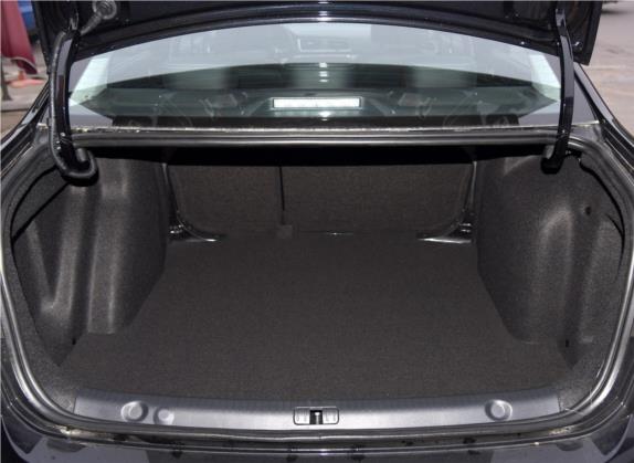 朗逸 2015款 230TSI 手动舒适版 车厢座椅   后备厢