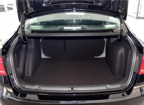 朗逸 2015款 230TSI DSG舒适版 车厢座椅   后备厢