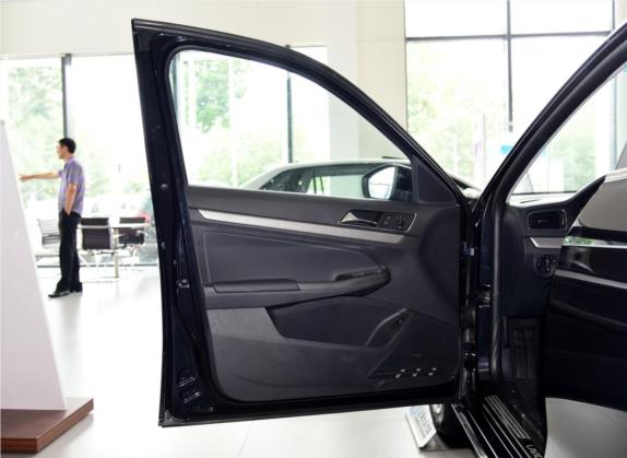 朗逸 2015款 230TSI DSG舒适版 车厢座椅   前门板