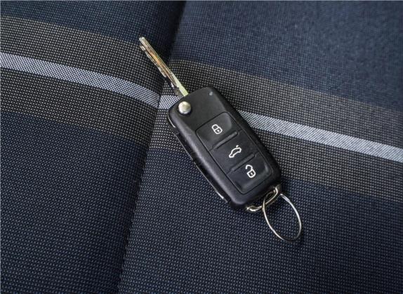 朗逸 2015款 1.2TSI DSG蓝驱技术版 其他细节类   钥匙