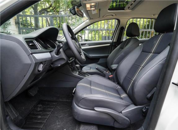 朗逸 2015款 1.2TSI DSG蓝驱技术版 车厢座椅   前排空间