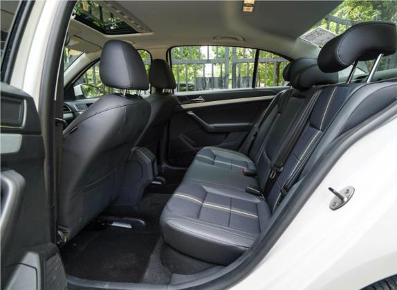 朗逸 2015款 1.2TSI DSG蓝驱技术版 车厢座椅   后排空间