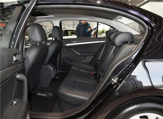 朗逸 2017款 1.6L 自动舒适版 车厢座椅   后排空间