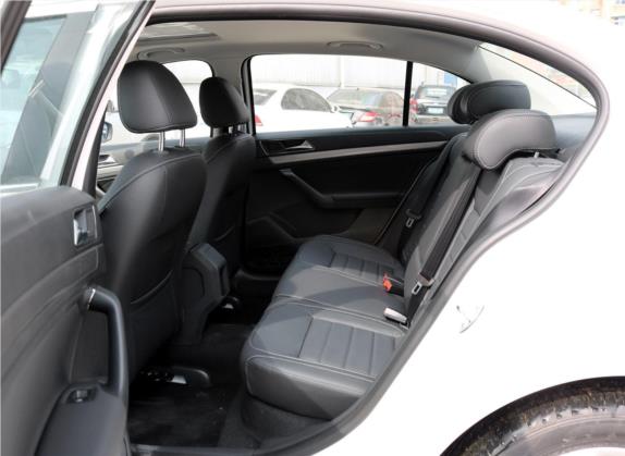 朗逸 2017款 230TSI DSG舒适版 车厢座椅   后排空间