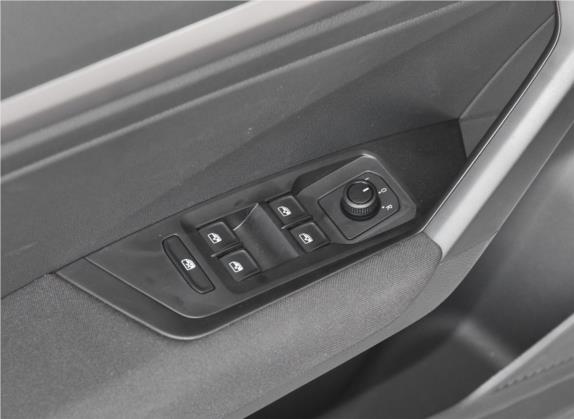 朗逸 2018款 1.5L 自动风尚版 国V 车厢座椅   门窗控制