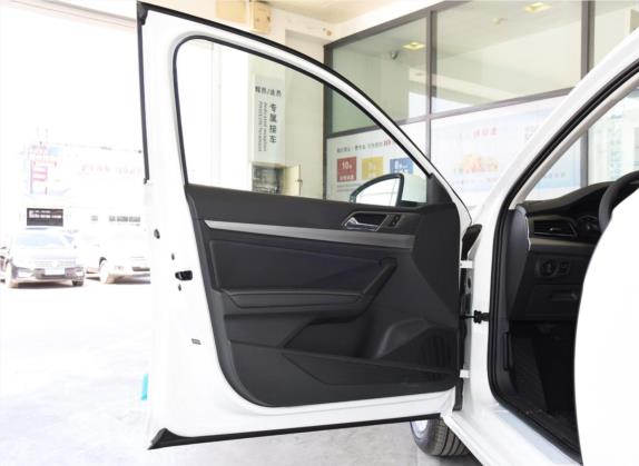 朗逸 2018款 280TSI DSG舒适版 国V 车厢座椅   前门板