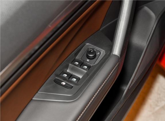 朗逸 2018款 两厢 280TSI DSG豪华版 国V 车厢座椅   门窗控制