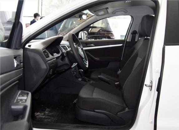 朗逸 2018款 经典 1.5L 自动风尚版 国VI 车厢座椅   前排空间