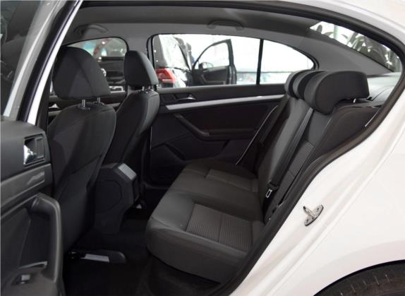 朗逸 2018款 经典 1.5L 自动风尚版 国VI 车厢座椅   后排空间