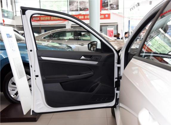 朗逸 2018款 经典 1.5L 自动风尚版 国VI 车厢座椅   前门板
