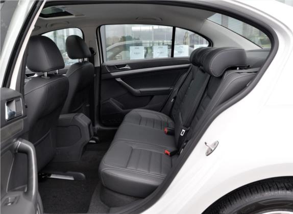 朗逸 2018款 经典 1.5L 自动舒适版 国VI 车厢座椅   后排空间