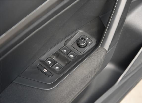 朗逸 2019款 1.5L 自动风尚版 国VI 车厢座椅   门窗控制