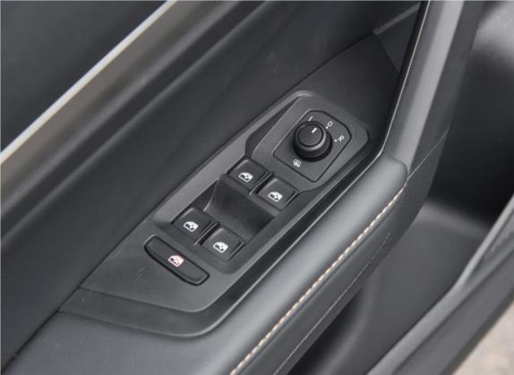 朗逸 2019款 1.5L 自动舒适版 国VI 车厢座椅   门窗控制