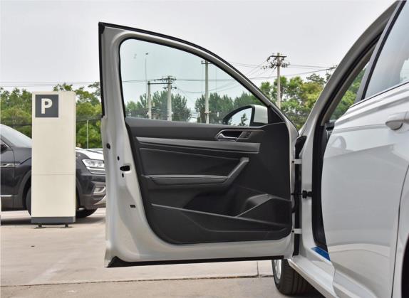 朗逸 2019款 280TSI DSG舒适版 国VI 车厢座椅   前门板