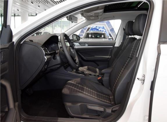 朗逸 2019款 两厢 200TSI DSG舒适版 国VI 车厢座椅   前排空间