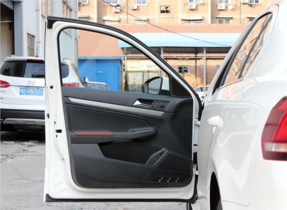 朗逸 2019款 朗逸启航 1.5L 手动舒适版 国VI 车厢座椅   前门板
