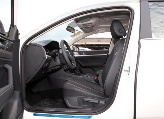 朗逸 2021款 280TSI DSG舒适版 车厢座椅   前排空间