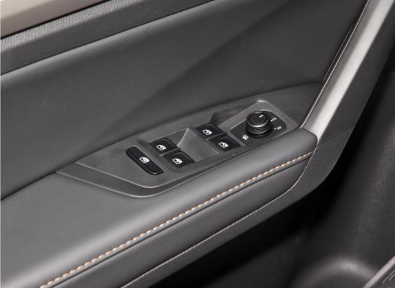 朗逸 2021款 280TSI DSG舒适版 车厢座椅   门窗控制