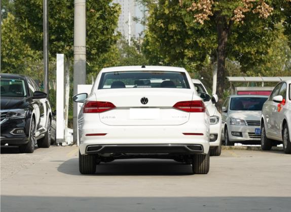朗逸 2021款 1.5L 自动舒适版 外观   正后