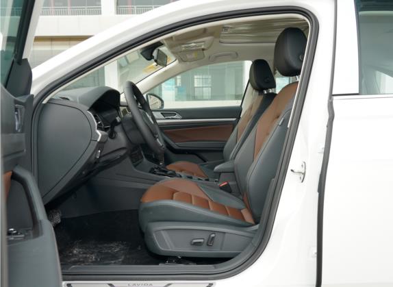 朗逸 2021款 280TSI DSG豪华版 车厢座椅   前排空间