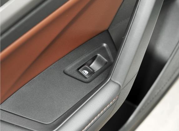 朗逸 2021款 280TSI DSG豪华版 车厢座椅   门窗控制