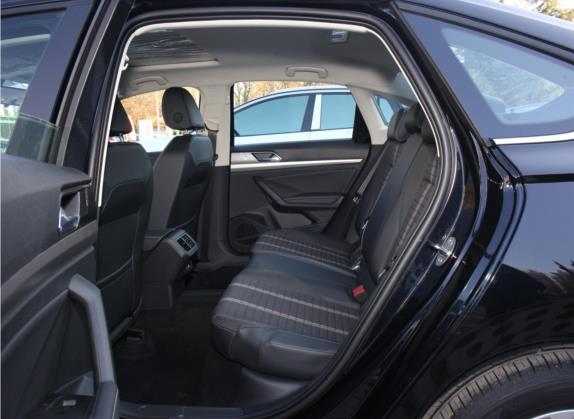 朗逸 2022款 1.5L 手动舒适版 车厢座椅   后排空间