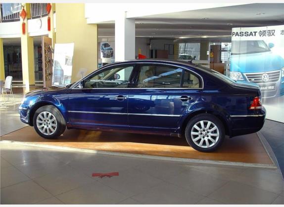 Passat领驭 2007款 1.8T 手动豪华型 外观   正侧