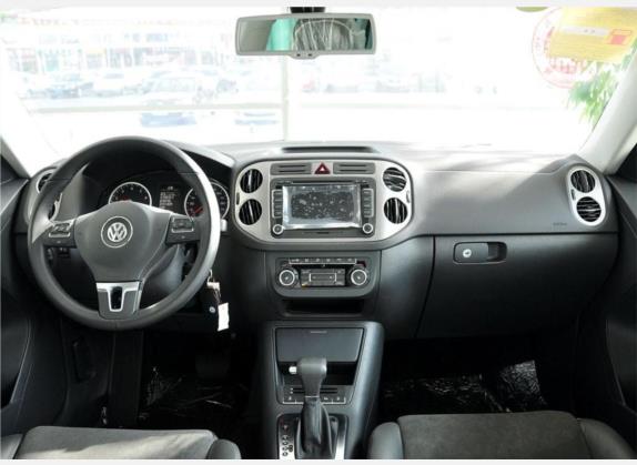 途观 2010款 2.0TSI 自动四驱旗舰版 中控类   中控全图