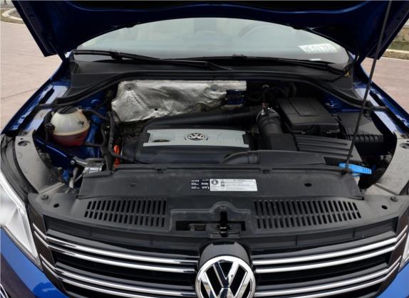 途观 2010款 1.8TSI 自动四驱菁英版 其他细节类   发动机舱